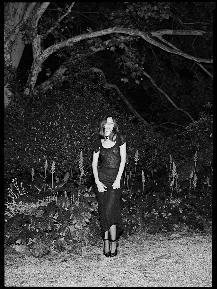 The Seraphina - Primrose Embroidery