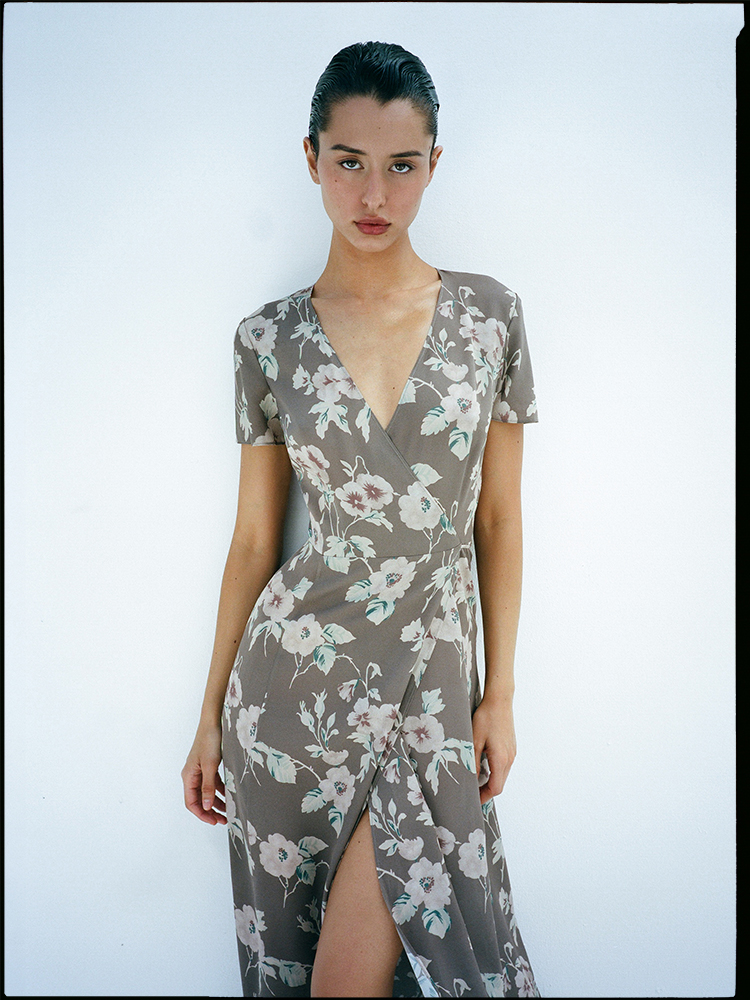 The Salomé - Hibiscus