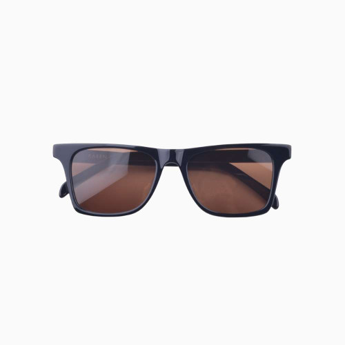 Front view | Wayfarer sunglasses with brown lenses and tortoise frames | Acetate | Harper | Kids | Karen Wazen Eyewear