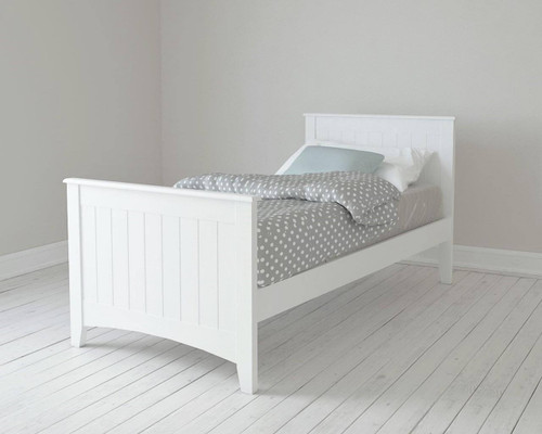 white single bed without decoration