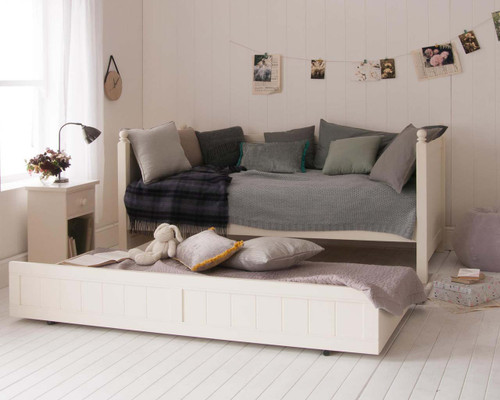 ivory white day bed with pull out trundle open