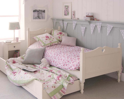 SIngle bed from Fargo in ivory white with head headboard and trundle bed