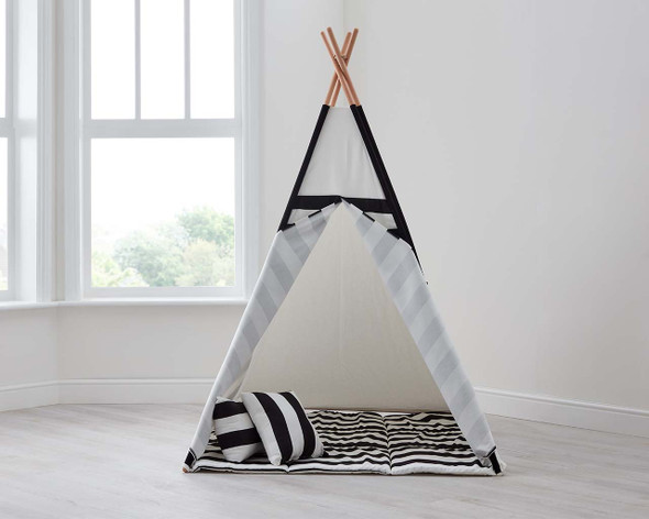 Indoor & Outdoor teepee in black and white