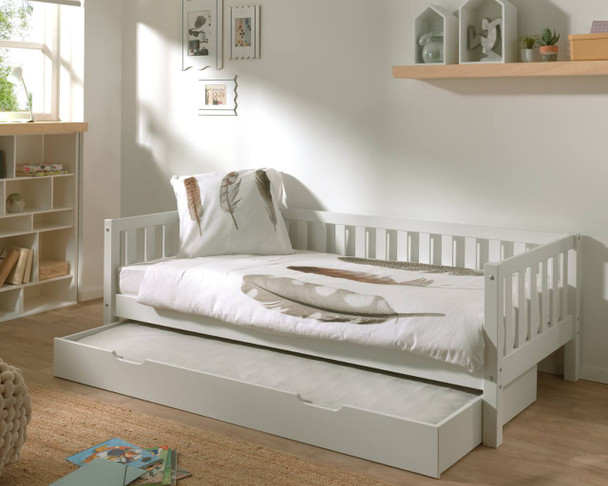 Parker white daybed with open trundle