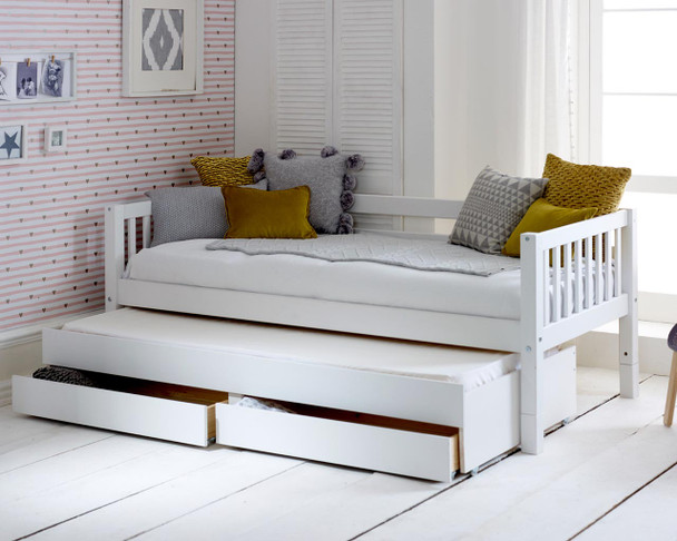 Nordic daybed open with slatted headboards