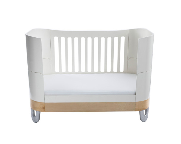 Day bed in white & natural