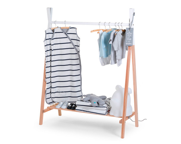 Tipi open clothes stand