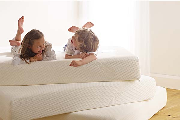 traditional kids mattress buying guide