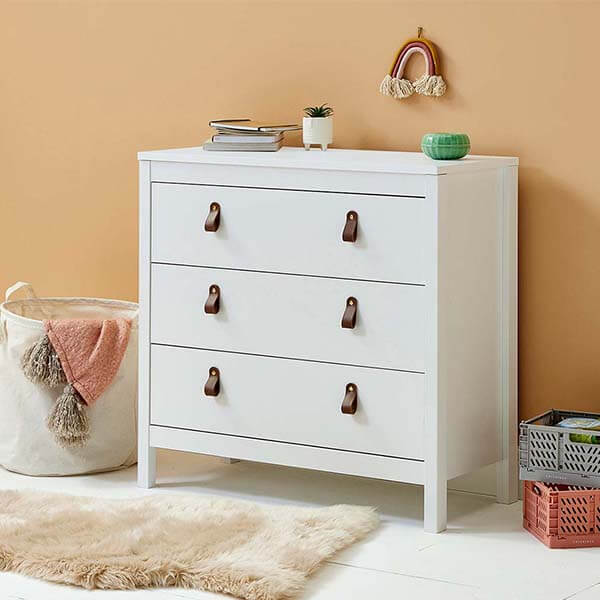 white kids bedroom furniture