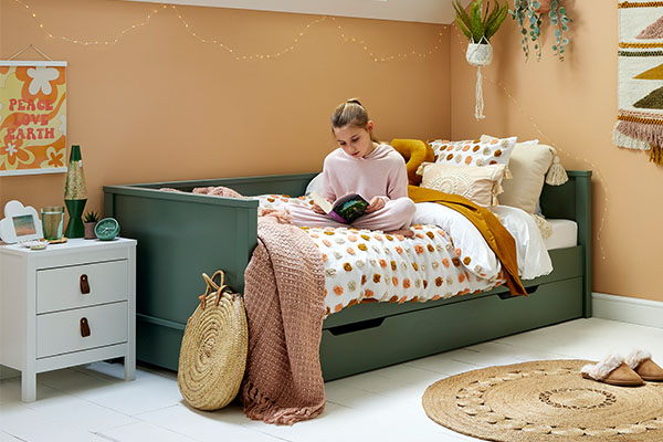 kids day bed buying guide