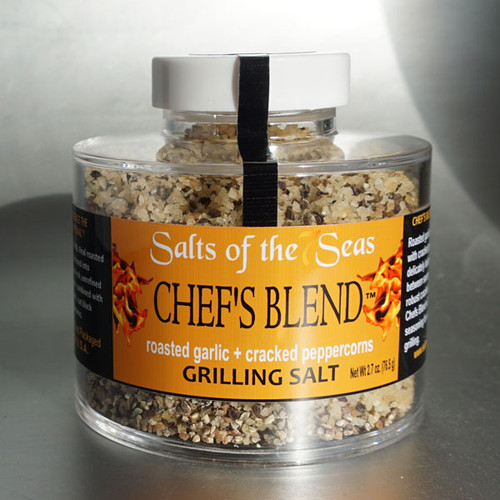 Chef's Blend Griller combines sea salt with garlic and cracked black peppercorns. Presented in a heavy acrylic jar that stacks for easy storage.