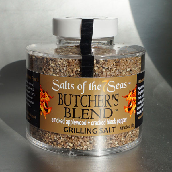 Butchers Blend Griller seasoning combines the applewood smoke flavor with sea salt and black peppercorns. Presented in a heavy acrylic jar that stacks for easy storage.