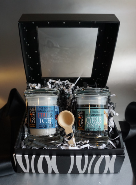 The Black & White Sea Salt Gift Set is the perfect answer for a attractively packaged, completely gourmet food gift. Free shipping is included in the price!