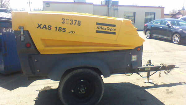Atlas Copco Portable Air Compressor- XAS 185 JD7