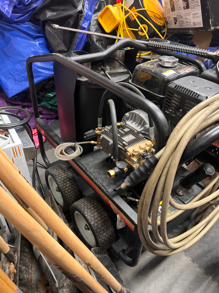 Used Hot Water Pressure Washer Mi-T-M HSP-3504-3MGH Honda GX390 Engine ,NEW