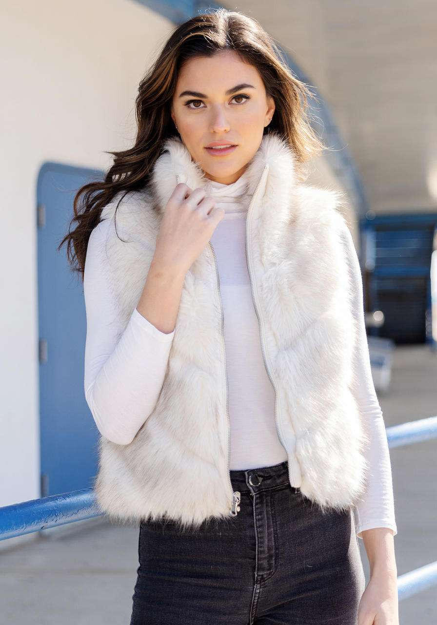 FAUX FUR VEST