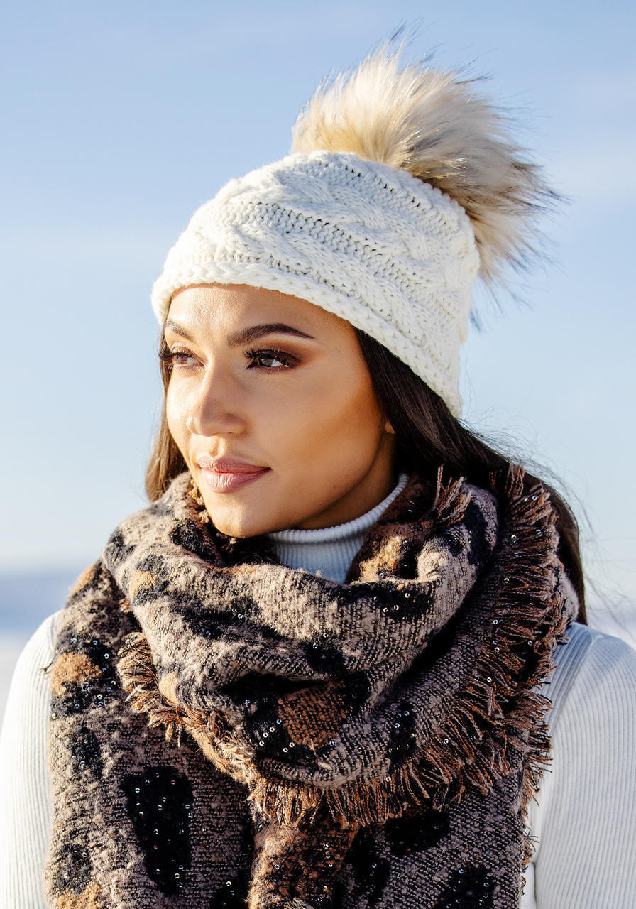 Echo Loopy Cable Pom Beanie Hat - Ivory