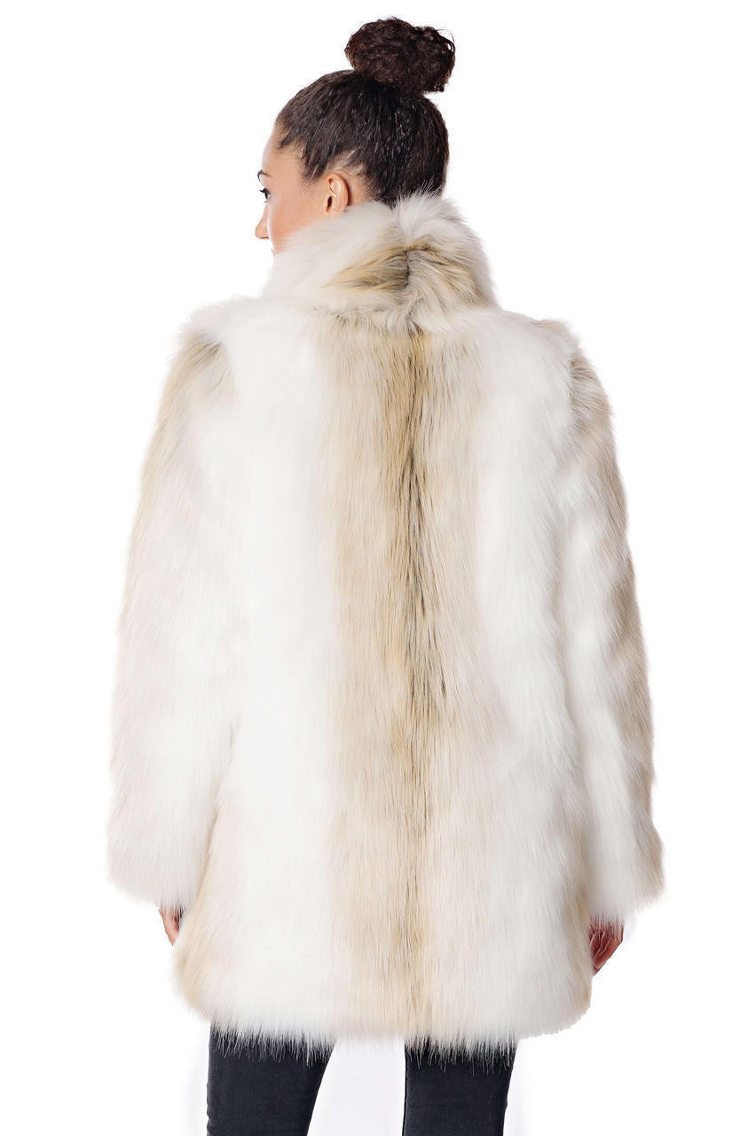 White faux clearance fur collar