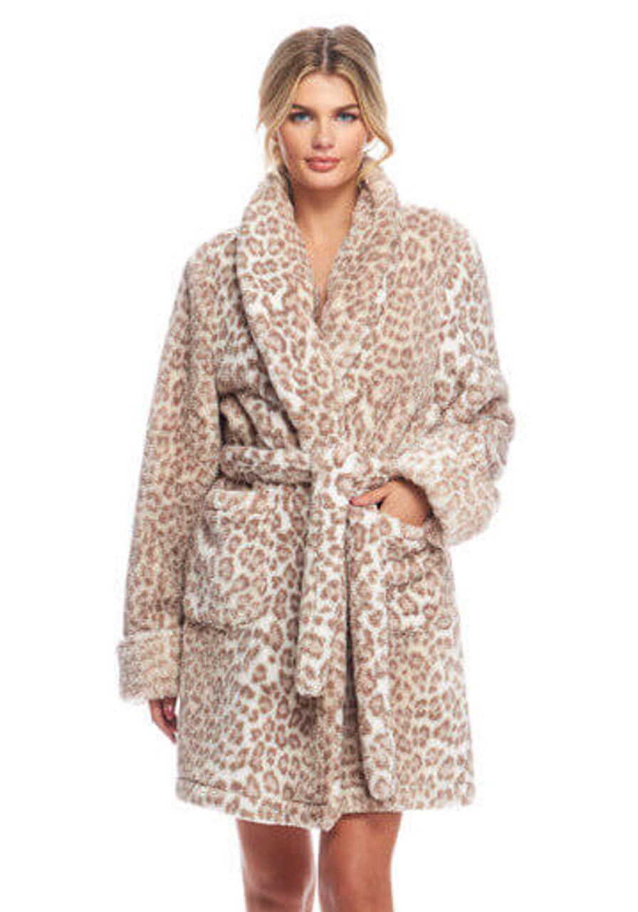 Snow Leopard Faux Fur Cozy Robe