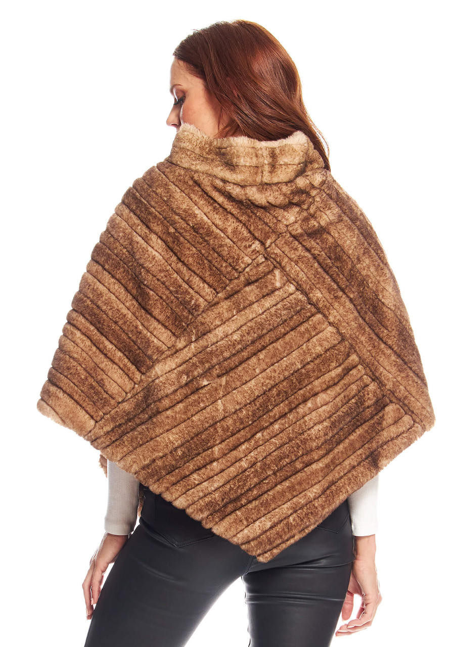 maison de Dolce. teddy poncho/brown Toffee Faux Fur Classic Mink