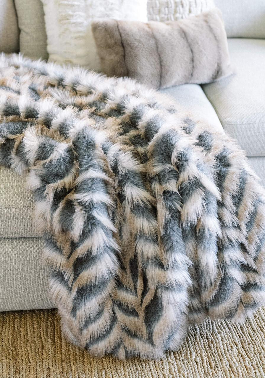 Signature Series Grey Chevron Faux Fur Throws