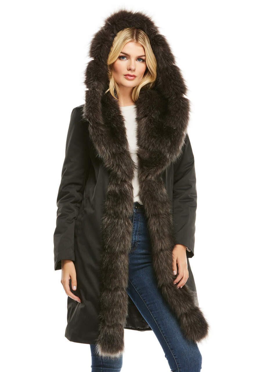 Collections - Donna Salyers Fabulous-Furs