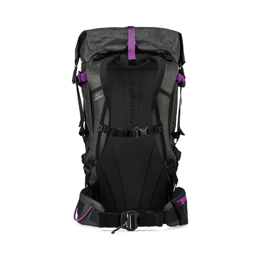 La Sportiva Challenger 28 Backpack Black M/L
