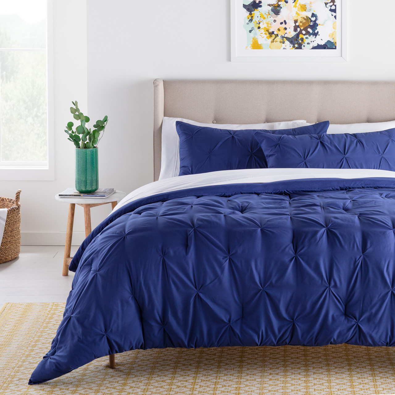 Pinch Pleat Microfiber Comforter