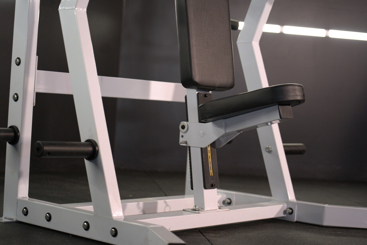 War Strength Iso Lateral Incline Chest Press