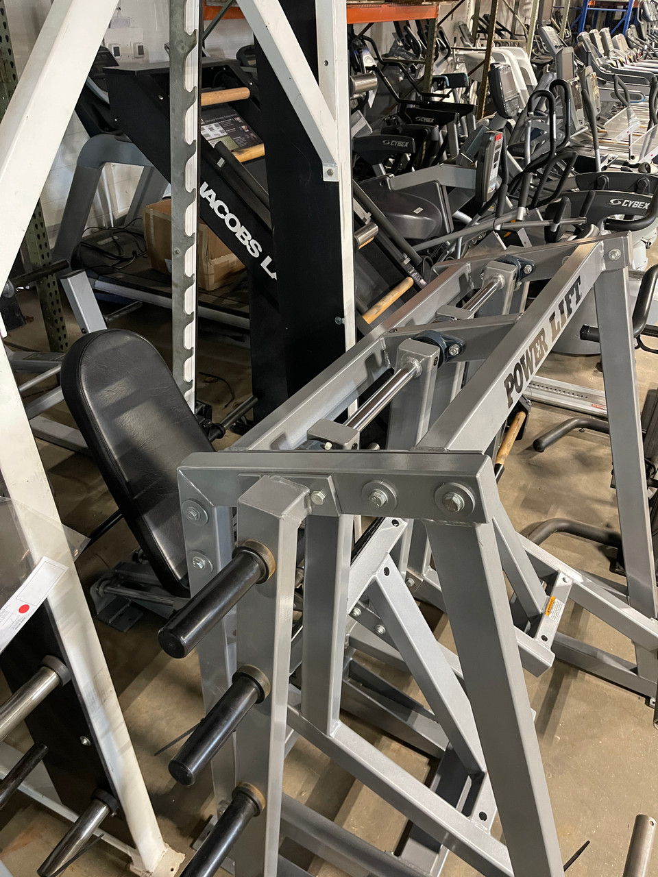 Power Lift Uni / Iso Lateral Seated Leg Press
