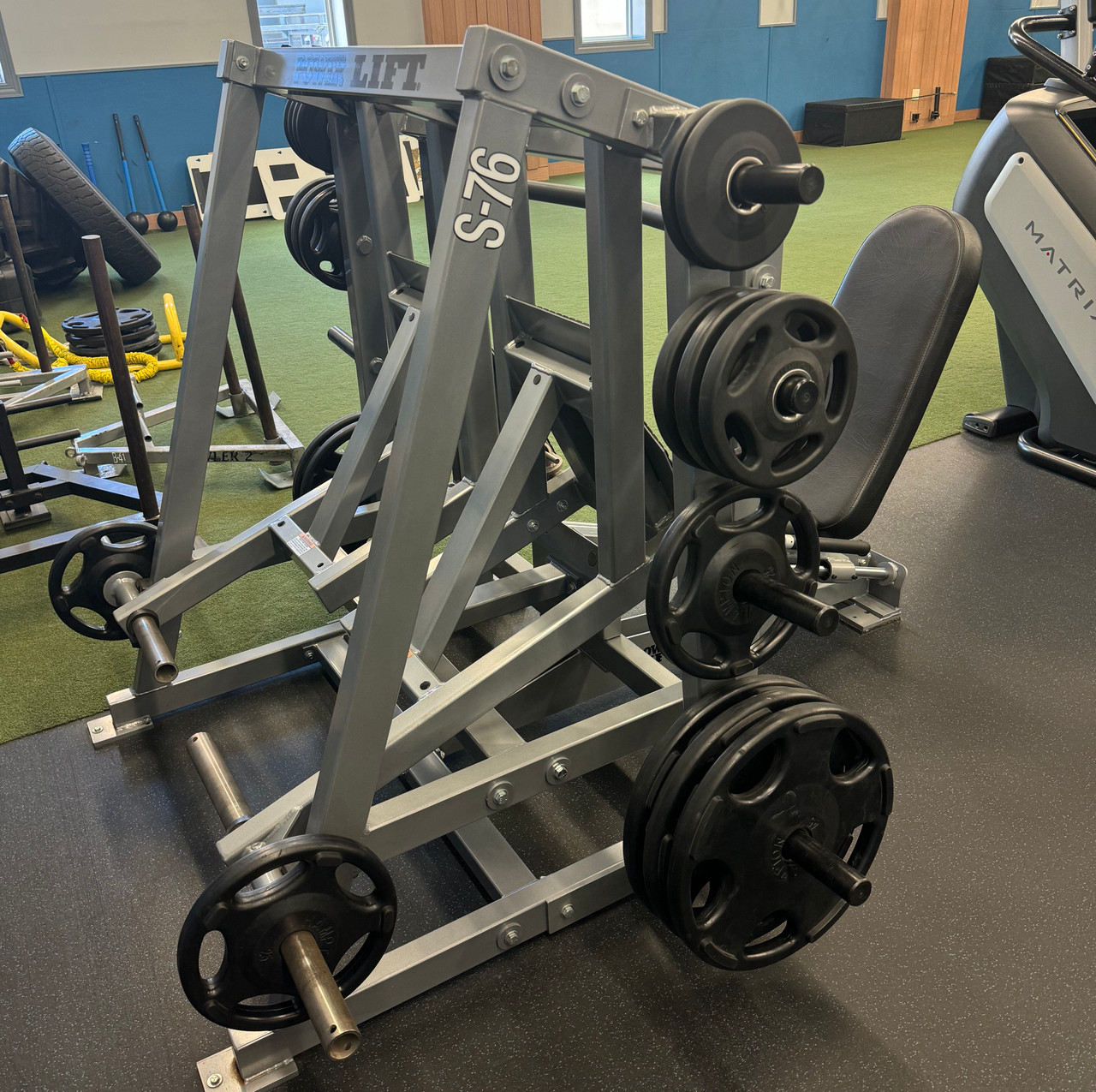Power Lift Uni / Iso Lateral Seated Leg Press