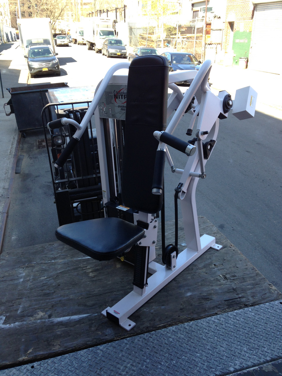 Nautilus Nitro Overhead Press