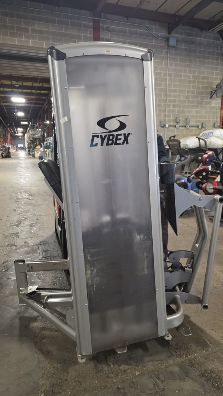 Cybex VR3 Leg Press Seated