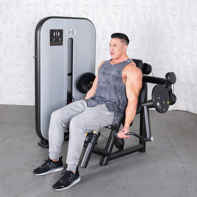 Vogue Iso-Lateral Biceps Curl by Muscle D Fitness