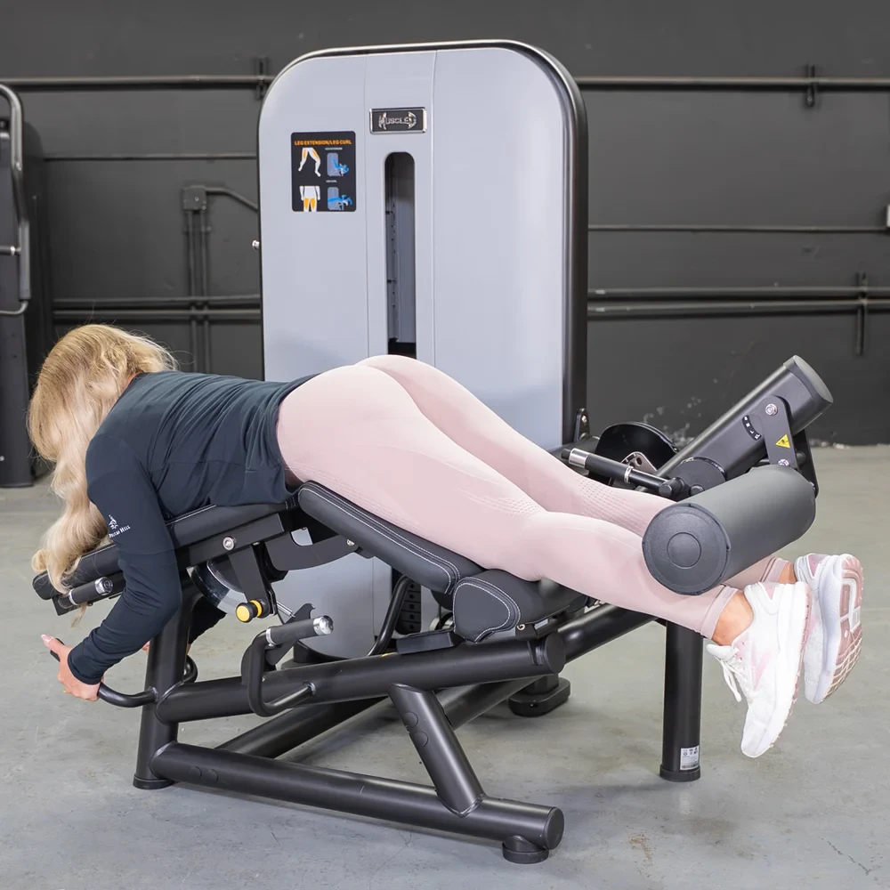 Muscle D - Vogue Series Leg Extension / Prone Leg Curl Combo Machine