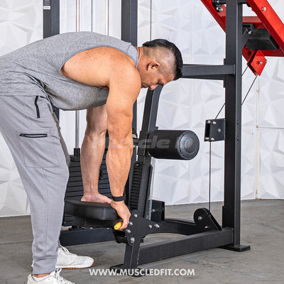 Muscle D Fitness - Classic V2 Selectorized Seated Lat Pulldown Machine