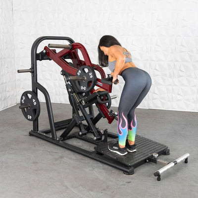 Build explosive back thickness with the Pro Strength Dynamic Row by Muscle D Fitness. Heavy-duty plate-loaded unit featuring an 11-gauge steel frame.