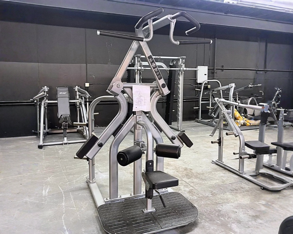 Muscle D Pro Strength Rotary Lat Pulldown