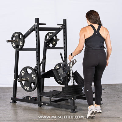 Muscle D Fitness - Excel Plate-Loaded Belt Squat Machine