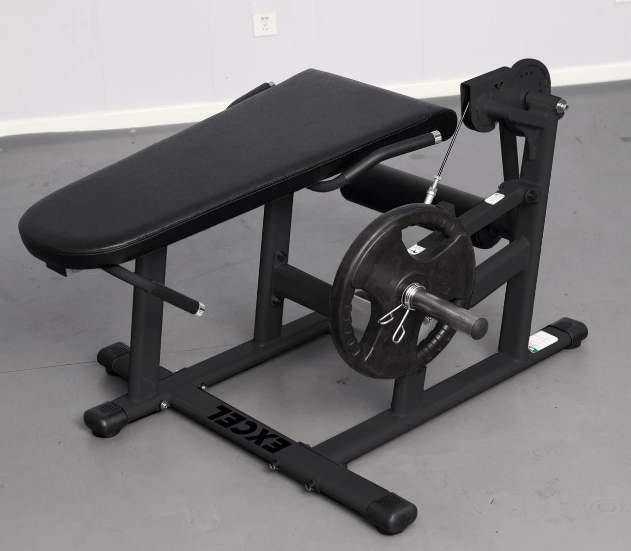 Excel Base Leg Extension / Leg Curl Combo Machine by Muscle D Fitness