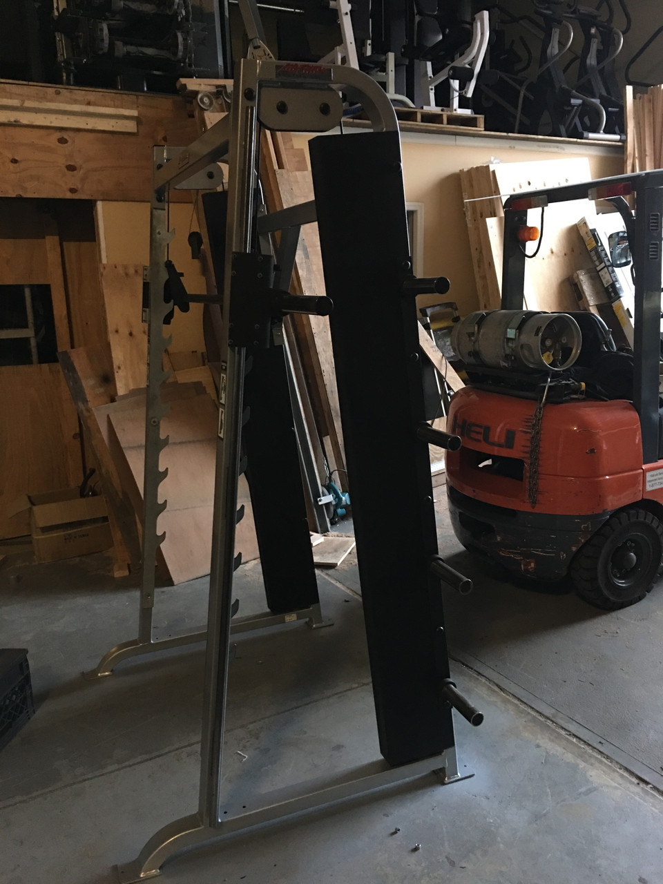 Life Fitness Smith Machine Pro Series