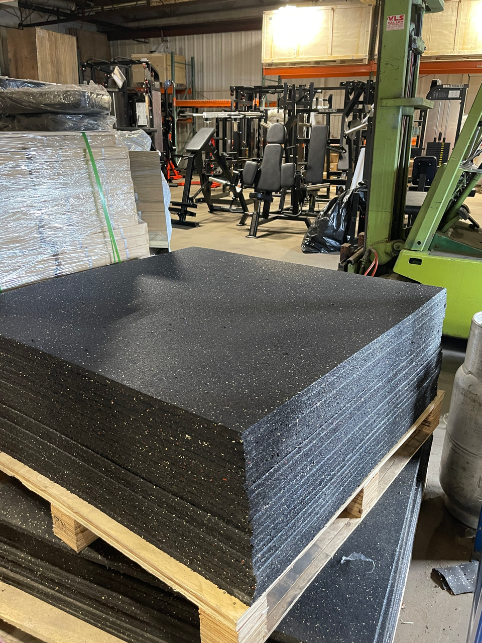 War Strength 39" x 39" Rubber Floor Tile