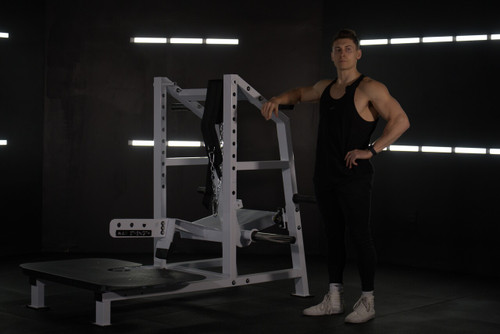 War Strength Belt Squat