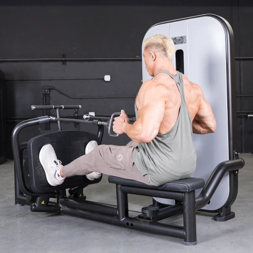 Vogue Diverging Low Row by Muscle D Fitness