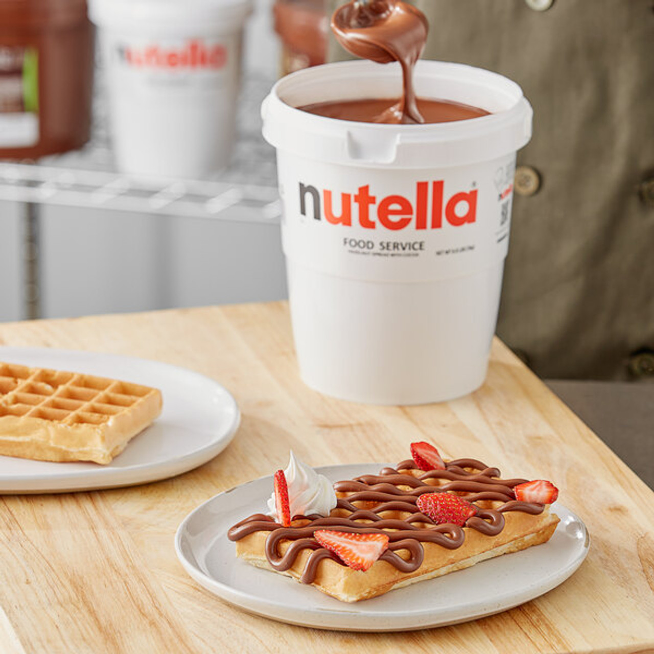 Nutella Chocolate Hazelnut Spread, Bulk Size for Food Service (3kg) 6.6 lb  Tu