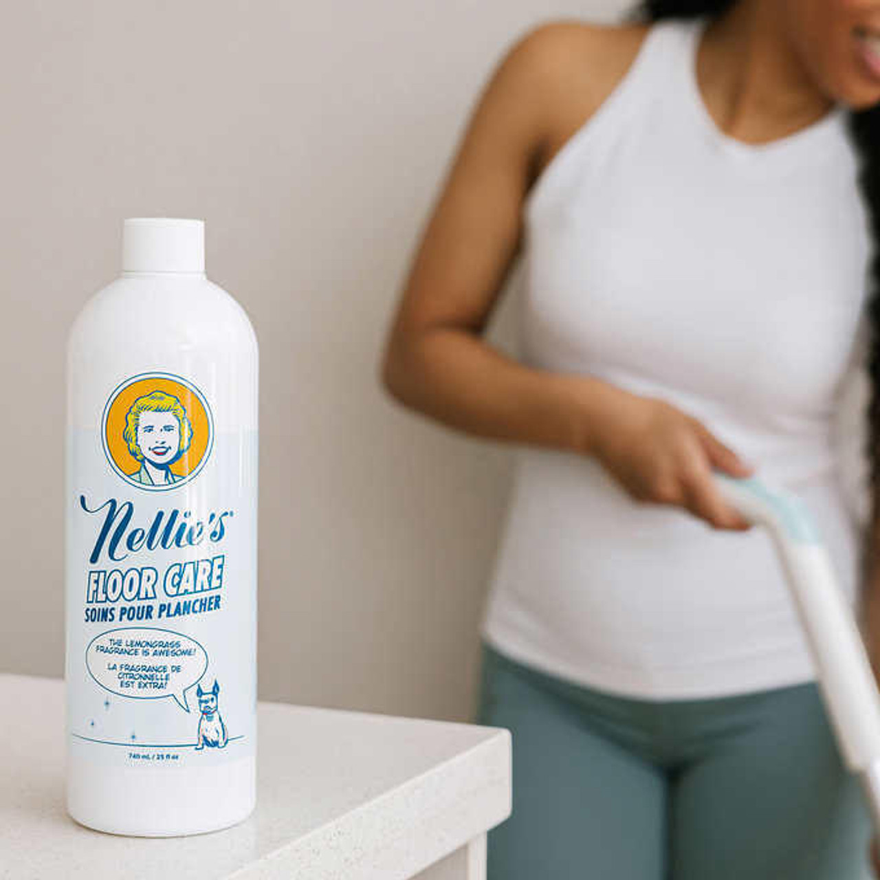 Nellie’s Floor Care Cleaner, Lemongrass Scent, 2 x 740 ml (25 oz) - Refreshing and Effective Floor Cleaning- Chicken Pieces