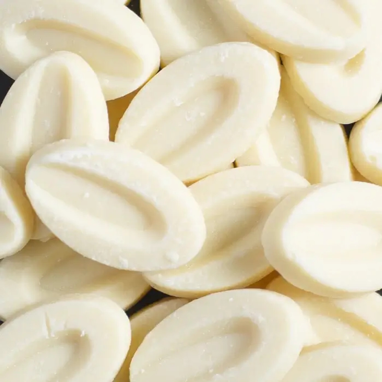 Valrhona Ivoire 35% White Chocolate Féve 6.6 lb. - 3/Case - Luxurious White Chocolate in Bulk