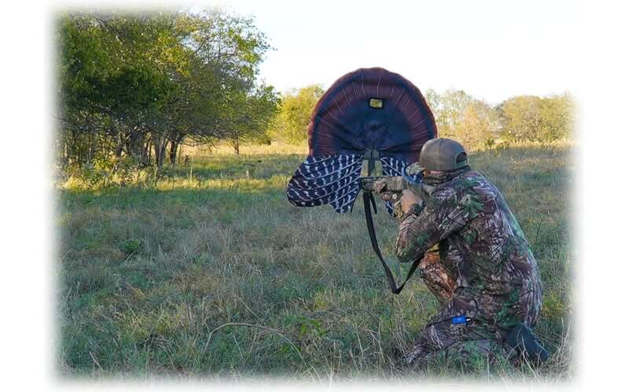 MOJO Outdoors Scoot-N-Shoot Gunner Turkey Decoy. CHICKEN PIECES.