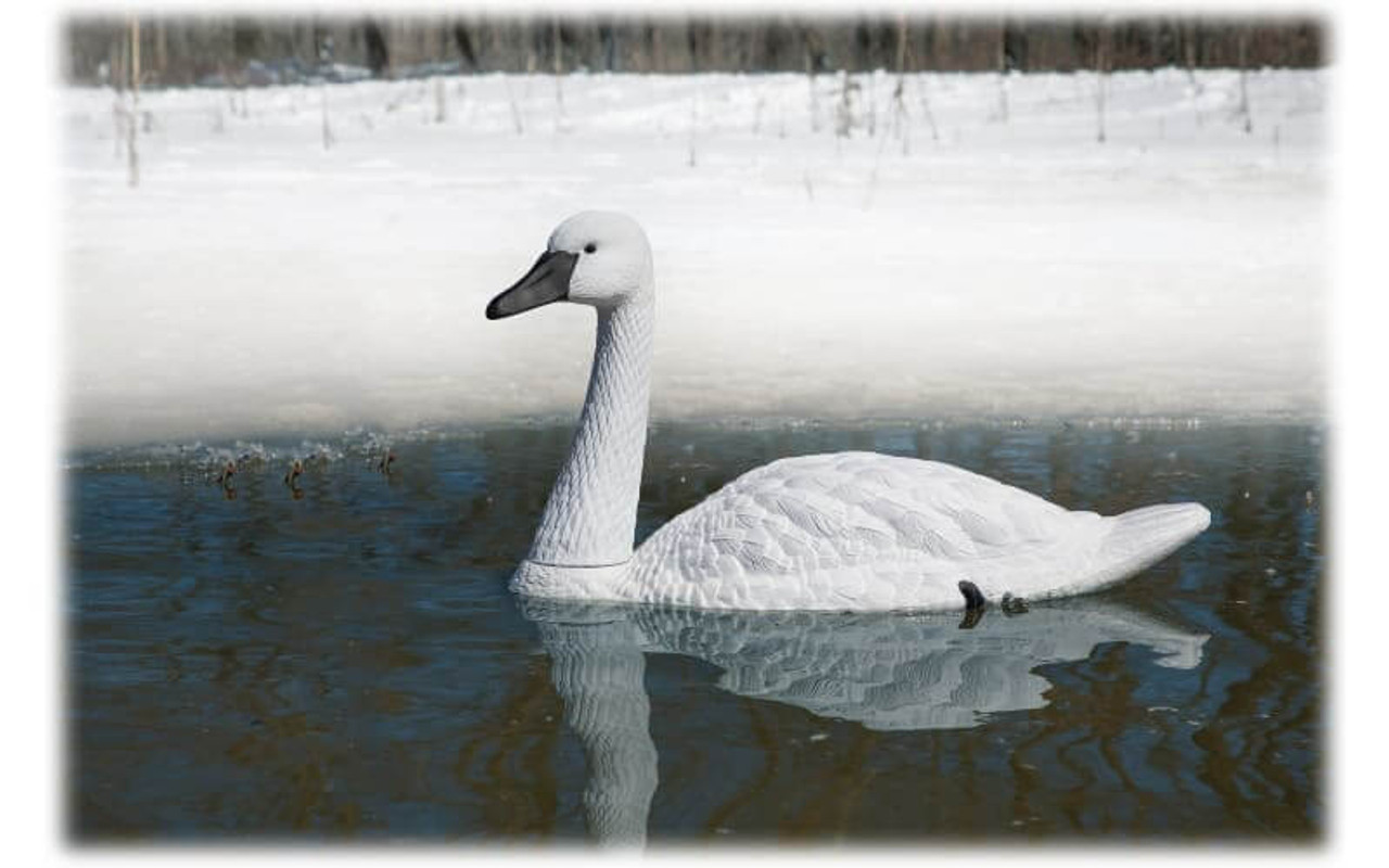 Higdon Outdoors Standard Tundra Swan Decoy. CHICKEN PIECES