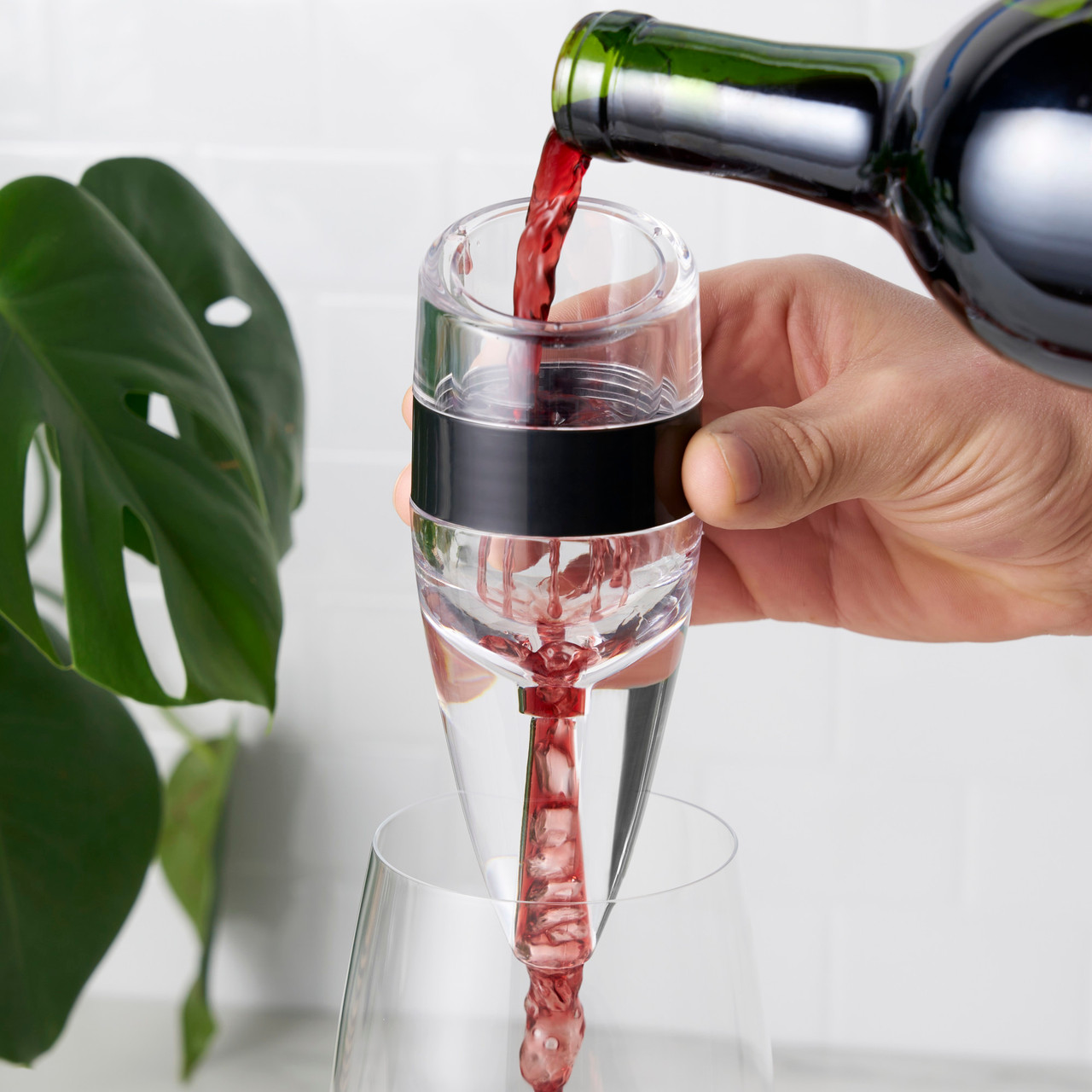 Aereo Wine Aerator by True